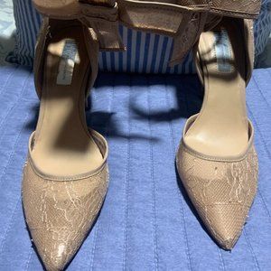 Womens Shoes